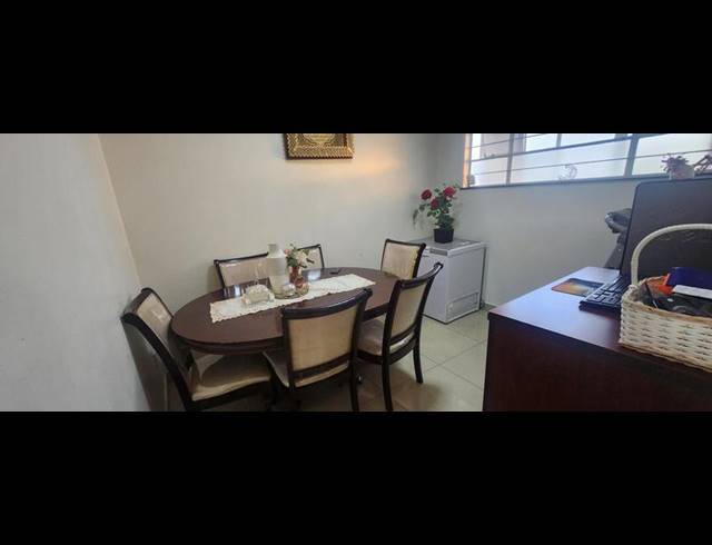 3 BEDROOM APARTMENT FOR SALE IN BEDFORD GARDENS